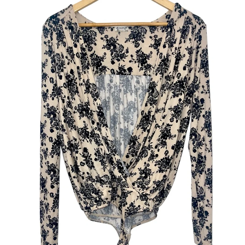 Free People Imtimately Floral Turnt Bodysuit in Ecru Combo Medium - Picture 4 of 16